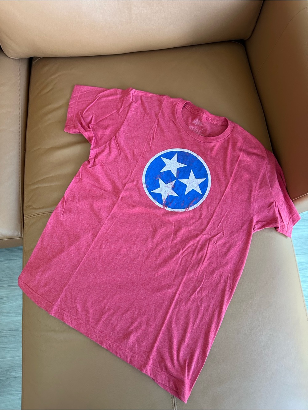 Ann Arbor RedShort Sleeve Tee with Volunteer State Emblem